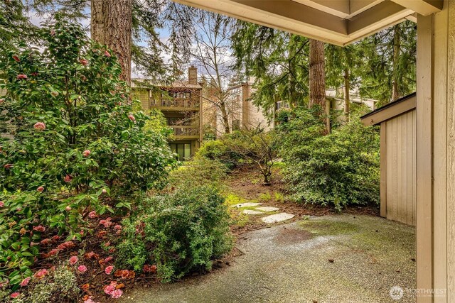 13730 15th Ave NE Unit F-103, Seattle, WA 98125 - view of yard
