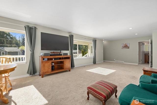19529 Locust Way, Lynnwood, WA 98036 - living area with carpet, baseboards, and recessed lighting