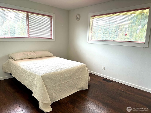 810 SW 356th St, Federal Way, WA 98023 - bedroom featuring baseboards and dark wood-style floors