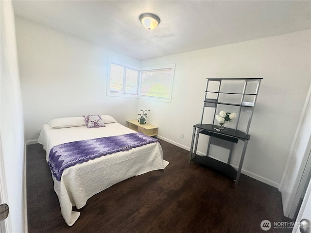 810 SW 356th St, Federal Way, WA 98023 - bedroom with wood finished floors and baseboards