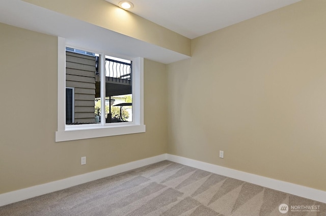 8536 S 114th St, Seattle, WA 98178 - carpeted empty room featuring baseboards