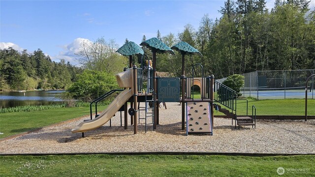 10608 Suncrest Dr, Anderson Island, WA 98303