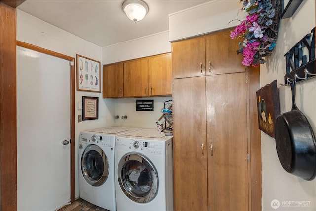 6507 Karjala Rd, Aberdeen, WA 98520 - laundry area featuring cabinet space and independent washer and dryer