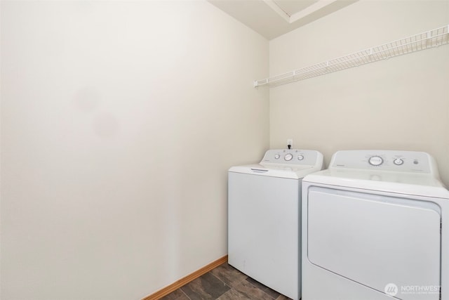 382 NE Ohenry Ct, Poulsbo, WA 98370 - laundry room featuring baseboards, laundry area, and independent washer and dryer
