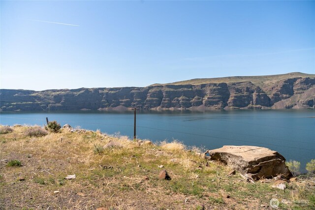 1422 SW Sunland Rd, Quincy, WA 98848