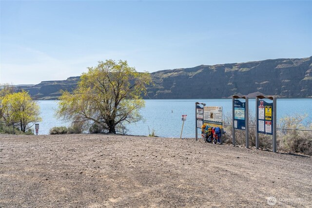 1422 SW Sunland Rd, Quincy, WA 98848