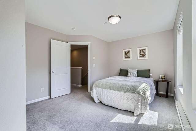 2546 NE Mulberry Walk, Issaquah, WA 98029 - carpeted bedroom with baseboards