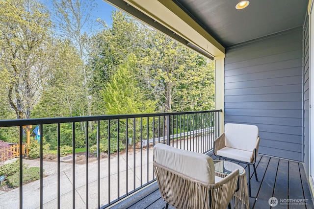 2546 NE Mulberry Walk, Issaquah, WA 98029 - view of balcony