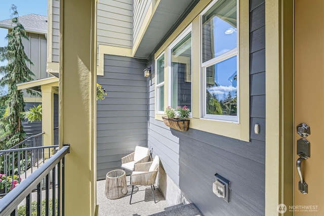 2546 NE Mulberry Walk, Issaquah, WA 98029 - view of balcony