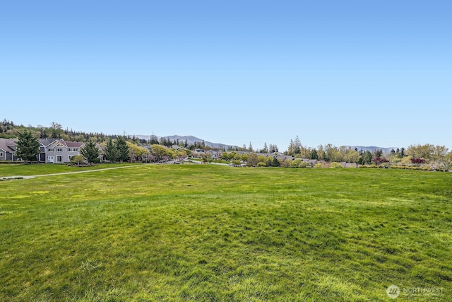 2546 NE Mulberry Walk, Issaquah, WA 98029 - exterior space with a lawn and a mountain view