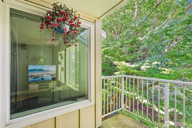 300 N 130th St Unit 8302, Seattle, WA 98133 - view of balcony