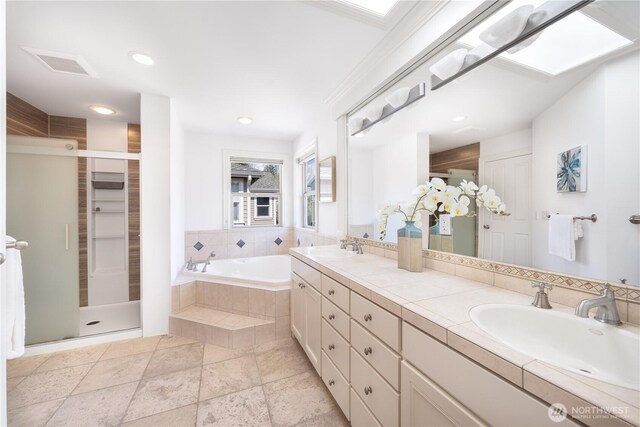 7018 117th Pl NE, Kirkland, WA 98033 - full bath featuring a shower stall, a garden tub, and a sink