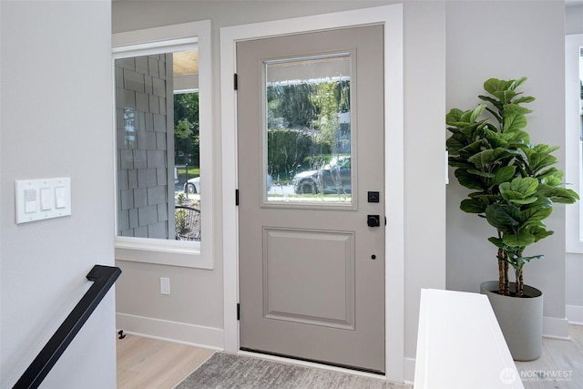 428 20th Ave, Kirkland, WA 98033 - entryway featuring baseboards and light wood-type flooring