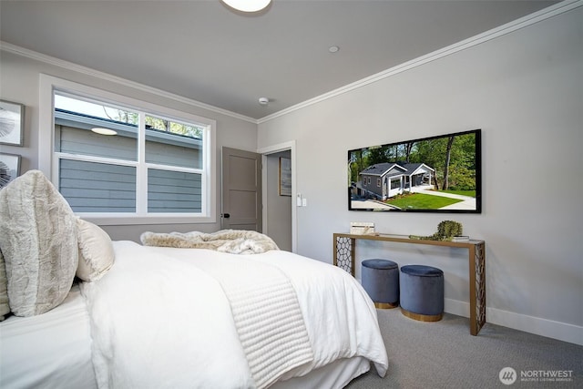 428 20th Ave, Kirkland, WA 98033 - bedroom featuring crown molding, baseboards, and carpet floors