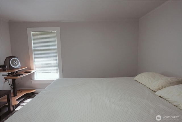 12501 50th Pl S, Seattle, WA 98178 - bedroom featuring ornamental molding