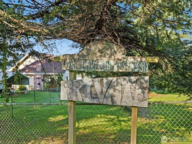 5255 Apollo Rd, Langley, WA 98260 - exterior details featuring fence