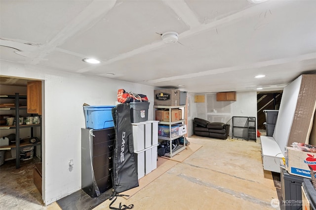 1713 17th St, Everett, WA 98201 - finished below grade area featuring recessed lighting