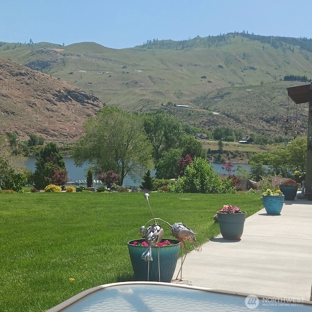 876 1st St, Chelan Falls, WA 98817 - view of mountain backdrop