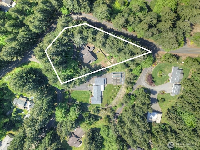 5350 Aspinwall Ct NW, Olympia, WA 98502 - aerial view of property and surrounding area featuring property boundaries highlighted
