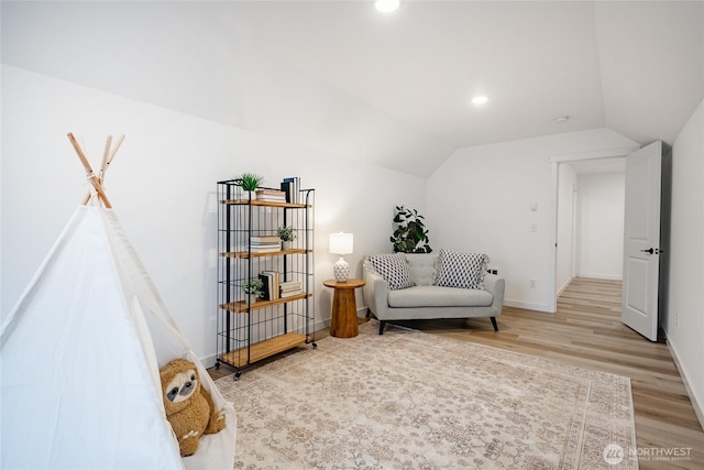 710 E 5th St, Nooksack, WA 98276 - sitting room featuring recessed lighting, baseboards, vaulted ceiling, and wood finished floors