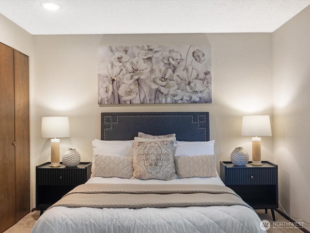 8142 NE 145th Pl, Kenmore, WA 98028 - bedroom with a closet