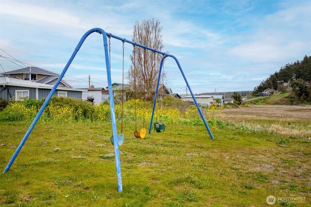 840 Beckett Point Rd, Port Townsend, WA 98368 - view of playground