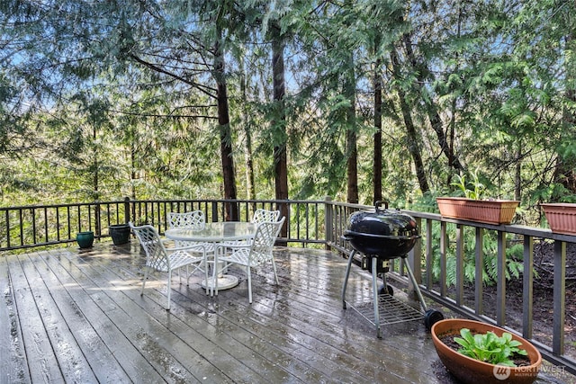 2336 Killarney Ct NW, Olympia, WA 98502 - deck with a grill and outdoor dining space