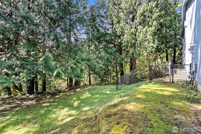 2336 Killarney Ct NW, Olympia, WA 98502 - view of yard featuring fence