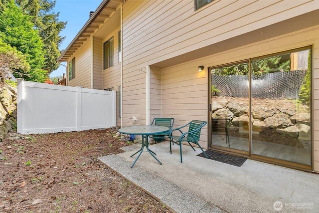 1555 Union Ave NE Unit 27, Renton, WA 98059 - view of patio with fence