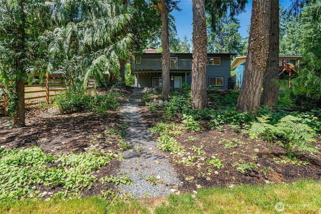 19010 12th Ave NE, Shoreline, WA 98155 - view of front facade featuring a deck