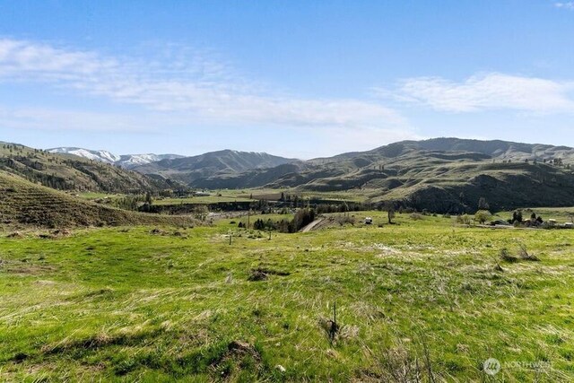 6 Cowboy Rd, Methow, WA 98834