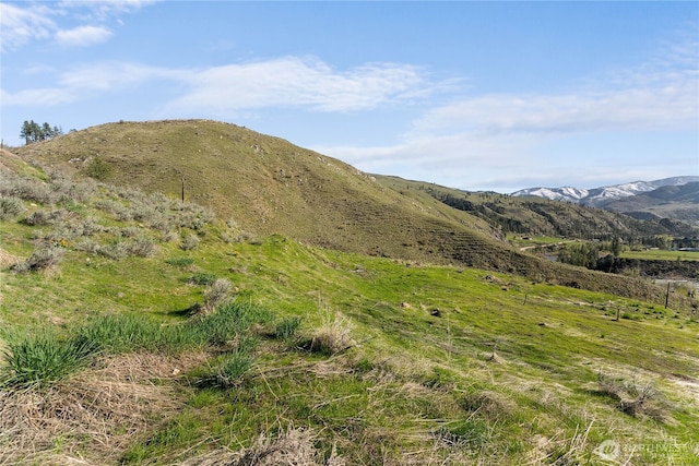 6 Cowboy Rd, Methow, WA 98834
