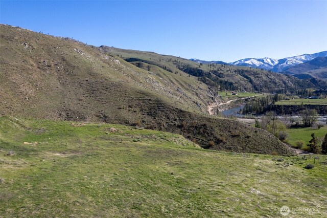 6 Cowboy Rd, Methow, WA 98834