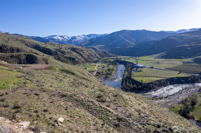 6 Cowboy Rd, Methow, WA 98834