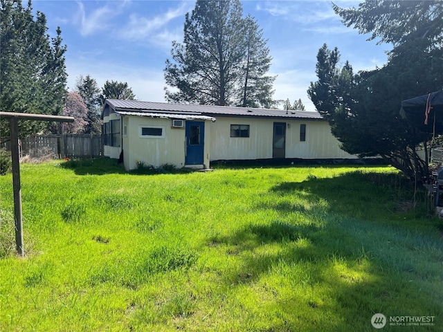 400 W Main, Washtucna, WA 99371 - photo 8
