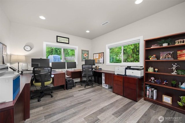 office area featuring light wood-type flooring and recessed lighting