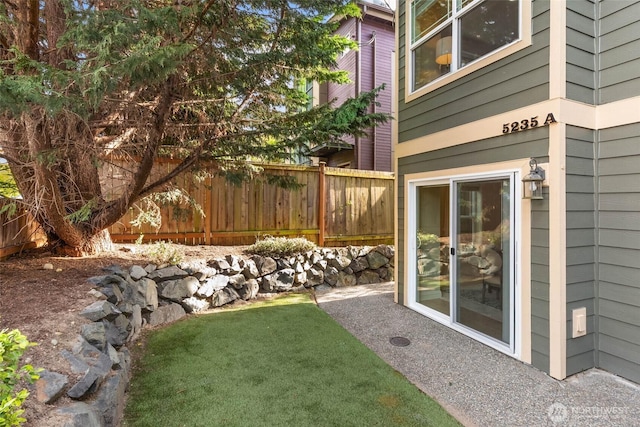 5235 11th Ave NE Unit A, Seattle, WA 98105 - view of yard