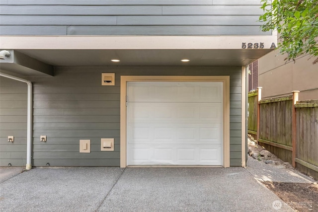 5235 11th Ave NE Unit A, Seattle, WA 98105 - garage with fence