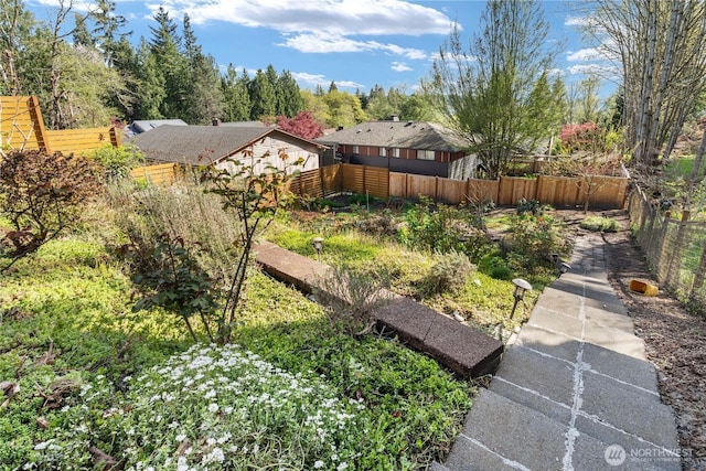 9028 45th Ave NE, Seattle, WA 98115 - view of yard featuring fence