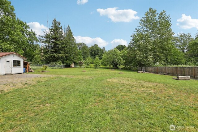 3718 NE Everett St, Camas, WA 98607 - view of yard with an outbuilding