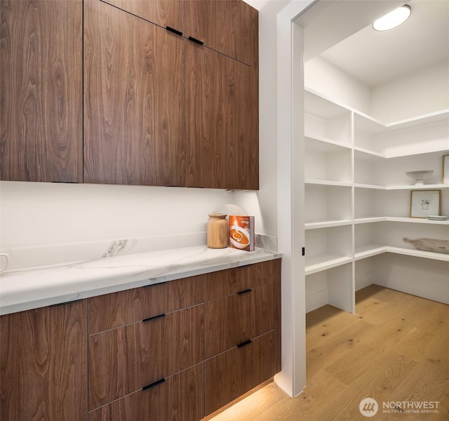 11896 SE 5th St, Bellevue, WA 98805 - view of pantry