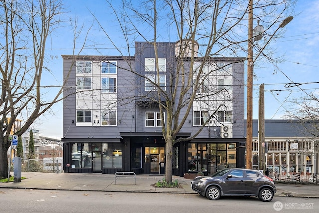 711 N 35th St, Seattle, WA 98103 - view of front of property