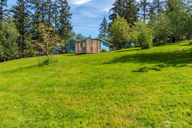 4592 Evenstar Ln, Freeland, WA 98249 - view of green lawn