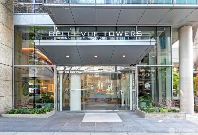 500 106th Ave NE Unit 3109, Bellevue, WA 98004 - view of exterior entry