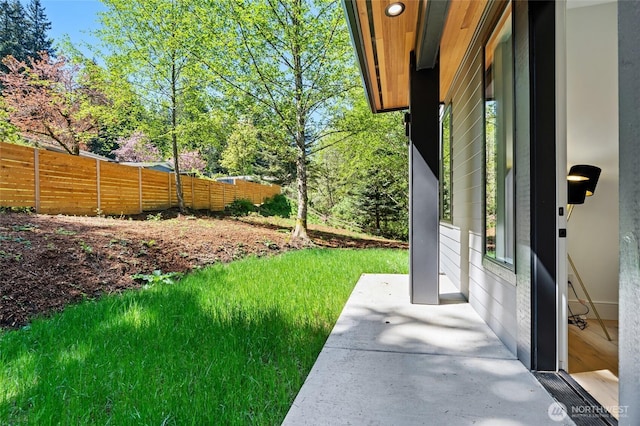 17720 SE 63rd Pl, Bellevue, WA 98006 - view of yard