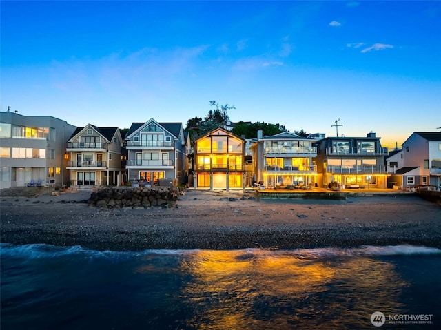 3103 Alki Ave SW, Seattle, WA 98116 - rear view of property with a residential view