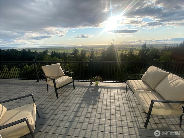 20555 Benson Ridge Ln, Mount Vernon, WA 98274 - patio / terrace with an outdoor living space