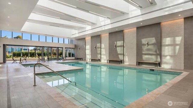 188 Bellevue Way NE Unit 303, Bellevue, WA 98004 - view of community pool