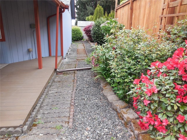 5036 Beach Way NE, Olympia, WA 98516 - view of yard