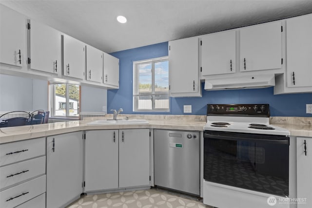 11519 21st Ave E Unit 84, Tacoma, WA 98445 - kitchen with a sink, stainless steel dishwasher, electric range oven, under cabinet range hood, and light countertops